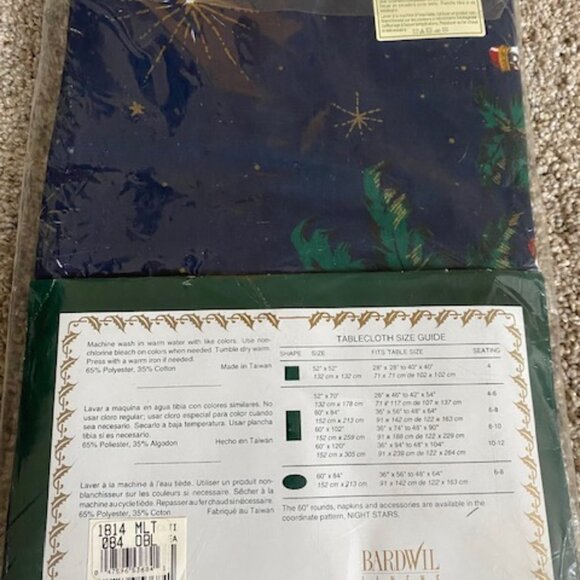 Brand New Vintage "Night In Bethlehem" 60 x 84 Tablecloth - Picture 2 of 2